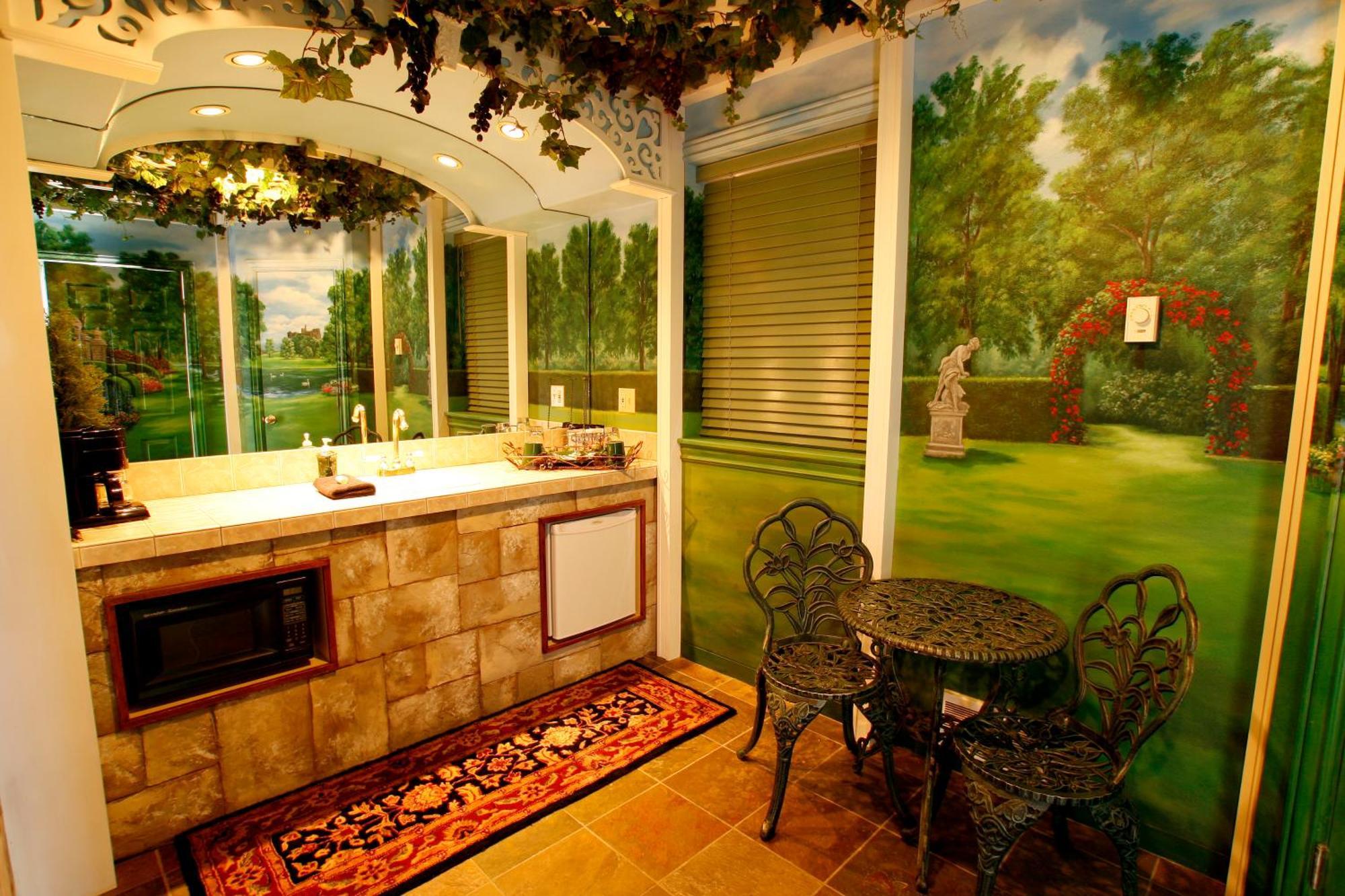 Black Swan Inn Luxurious Theme Rooms Pocatello Room photo