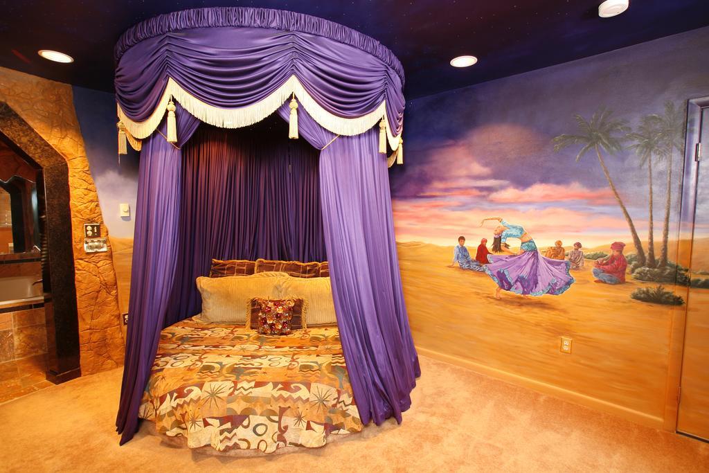 Black Swan Inn Luxurious Theme Rooms Pocatello Room photo