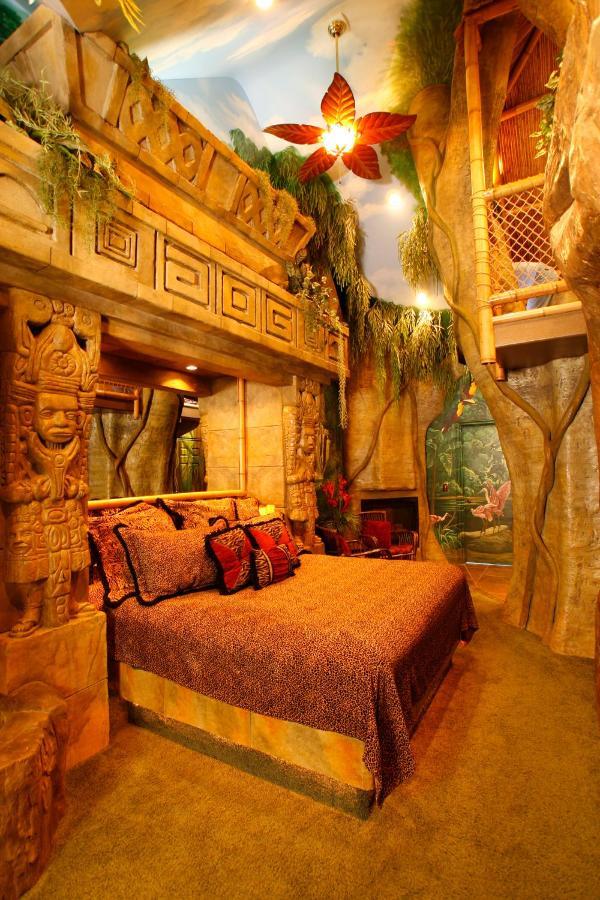 Black Swan Inn Luxurious Theme Rooms Pocatello Exterior photo