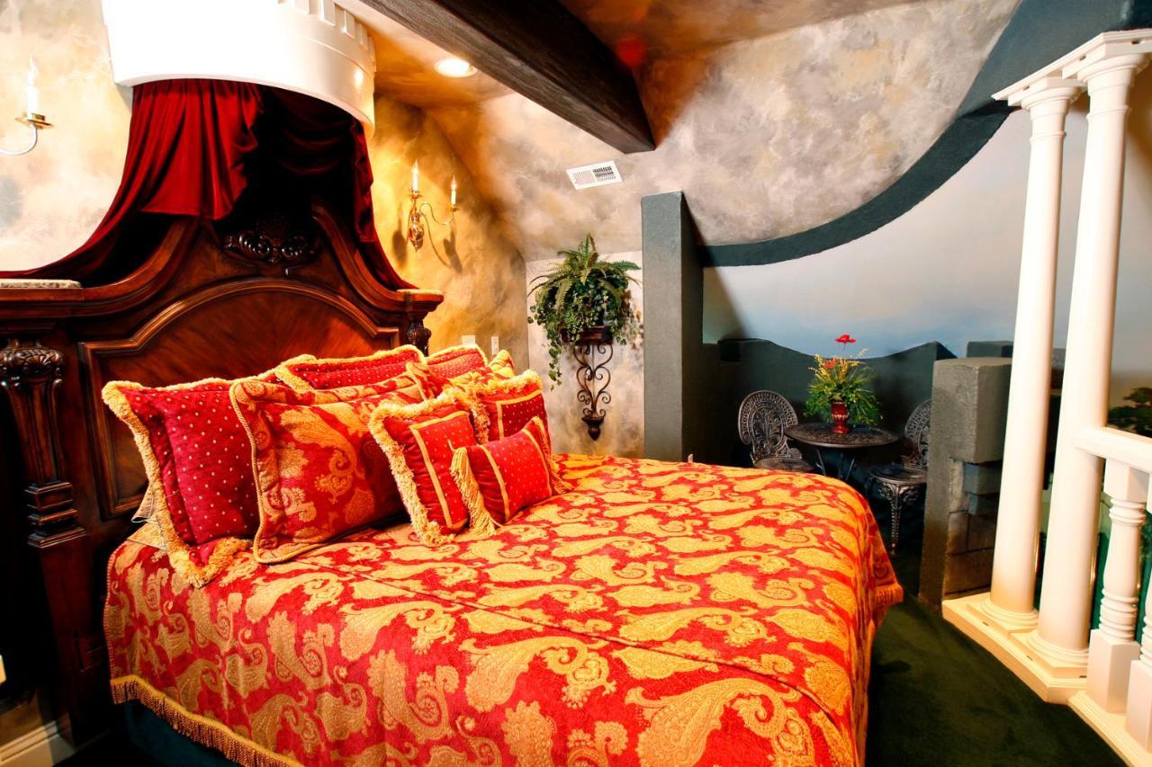 Black Swan Inn Luxurious Theme Rooms Pocatello Exterior photo